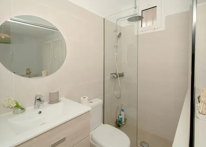 Apartment Newly Refurbished In Prime Location