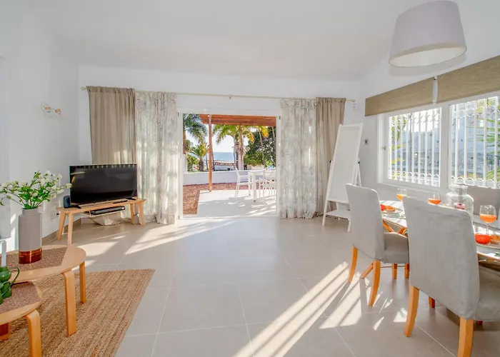 Newly Refurbished In Prime Location Apartment