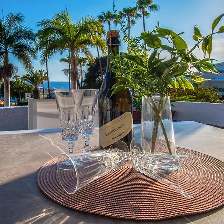 Newly Refurbished In Prime Location Apartamento